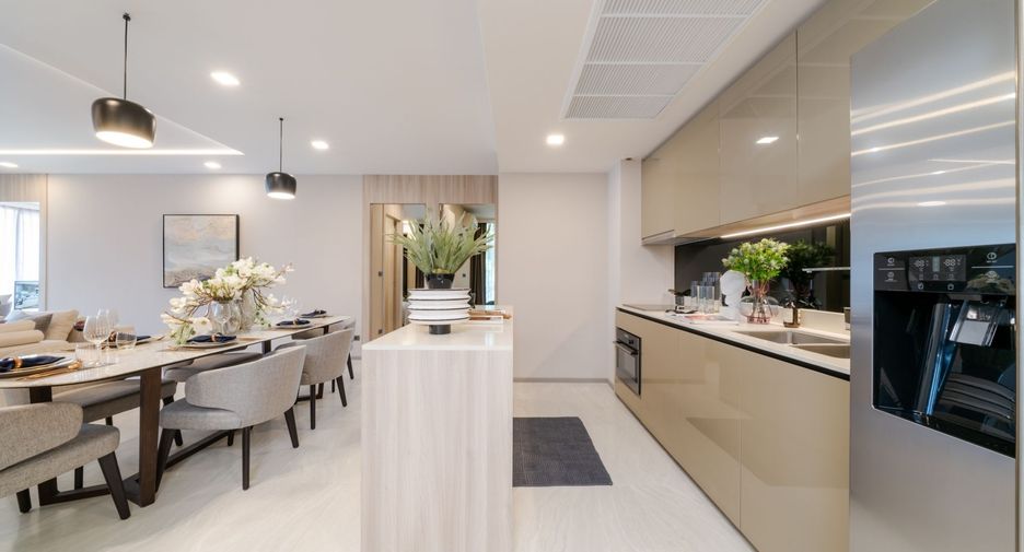 Wohnung zur Miete mit 3 Zimmer in Watthana, Bangkok