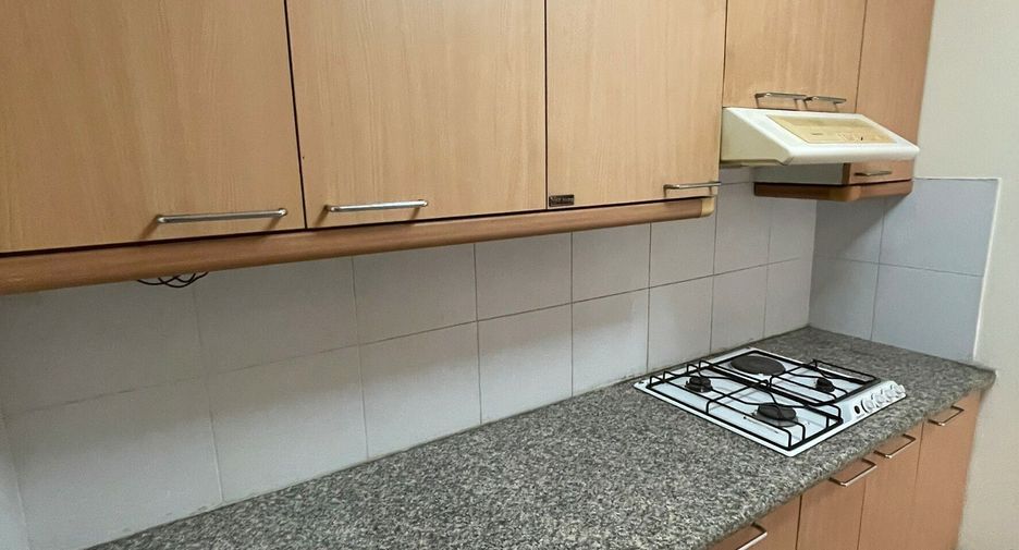Wohnung zur Miete mit 3 Zimmer in Watthana, Bangkok