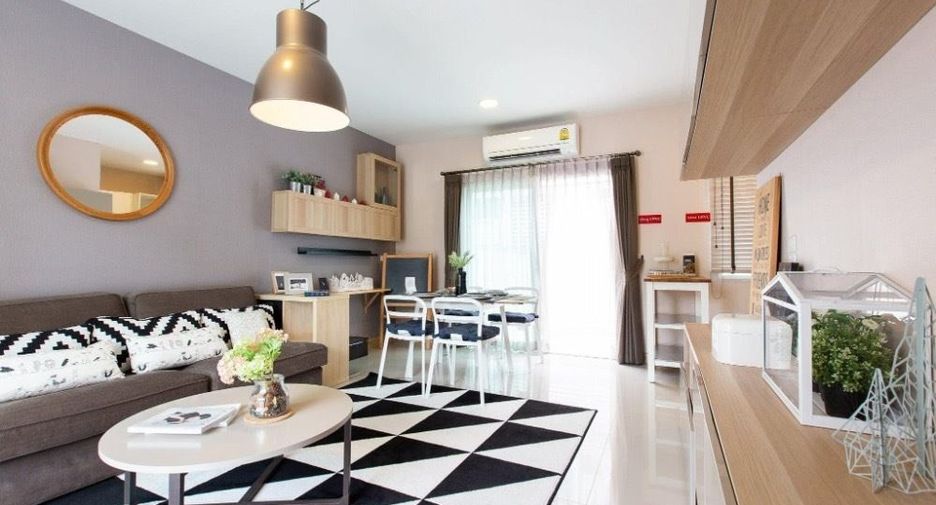 For sale 3 bedrooms townhouse in Bang Phli, Samut Prakan
