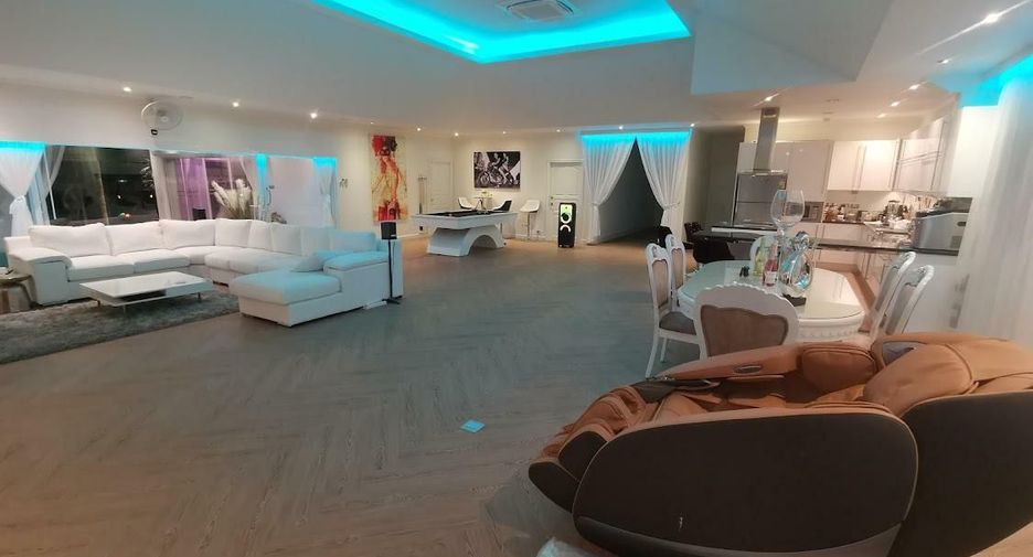 Villa zum Kauf mit 4 Zimmer in Bang Lamung, Chonburi
