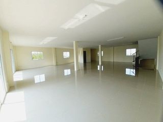 Casa adosada en venta de 3 habitaciones en Bang Lamung, Chonburi