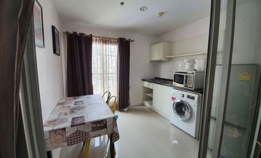 Wohnung zur Miete mit 2 Zimmer in Huai Khwang, Bangkok