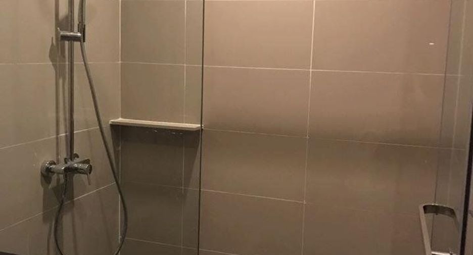 Аренда 1 кровать кондо в Кхлонг Тоеи, Бангкок