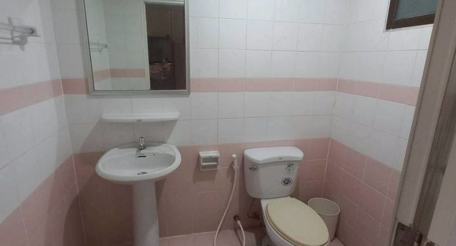 Reihenhaus zum Kauf und zur Miete mit 3 Zimmer in Suan Luang, Bangkok