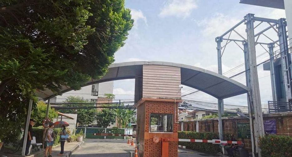 Reihenhaus zum Kauf und zur Miete mit 3 Zimmer in Suan Luang, Bangkok