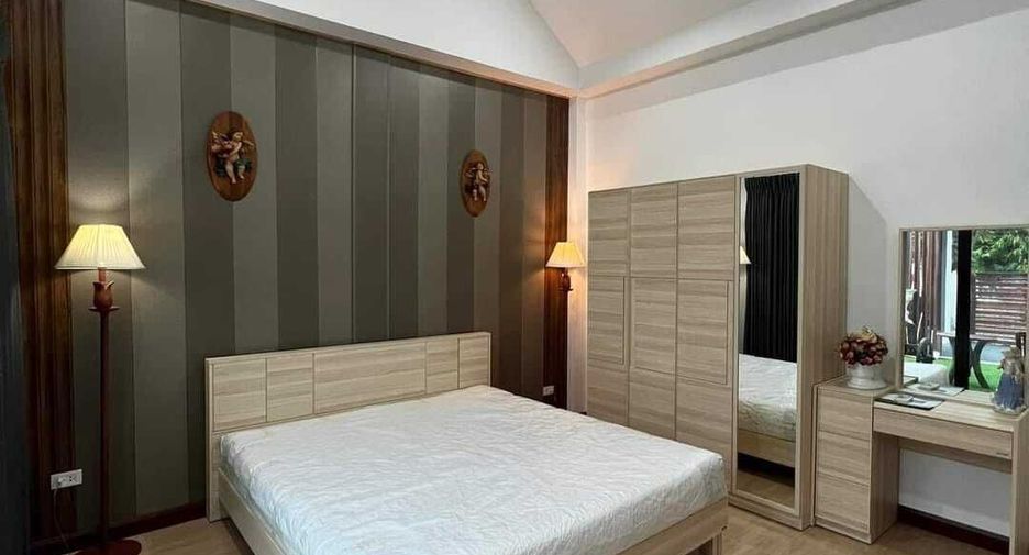 Casa en alquiler de 2 habitaciones en Bang Lamung, Chonburi