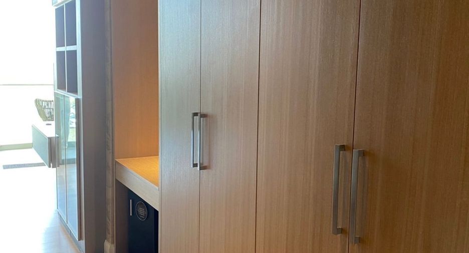 Продажа 1 кровать кондо в Кхлонг Сан, Бангкок