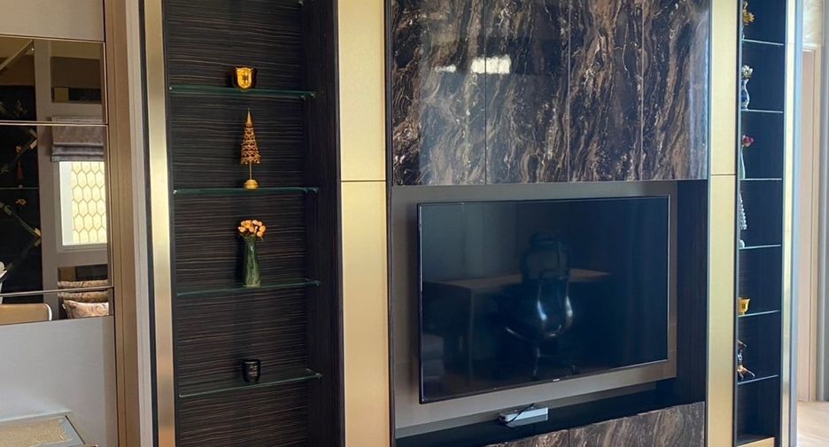 Продажа 1 кровать кондо в Кхлонг Сан, Бангкок