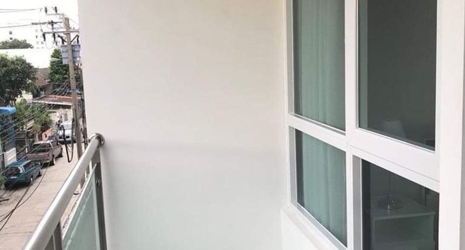 Wohnung zum Kauf mit 1 Zimmer in Phra Khanong, Bangkok
