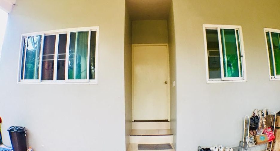 For sale 5 bedrooms house in Saphan Sung, Bangkok