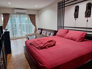 For rent studio condo in Watthana, Bangkok