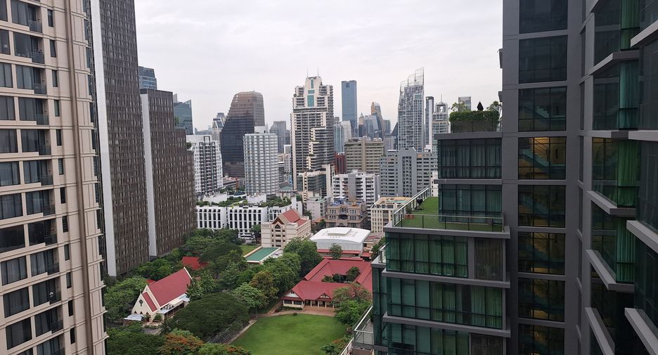 For rent studio condo in Watthana, Bangkok