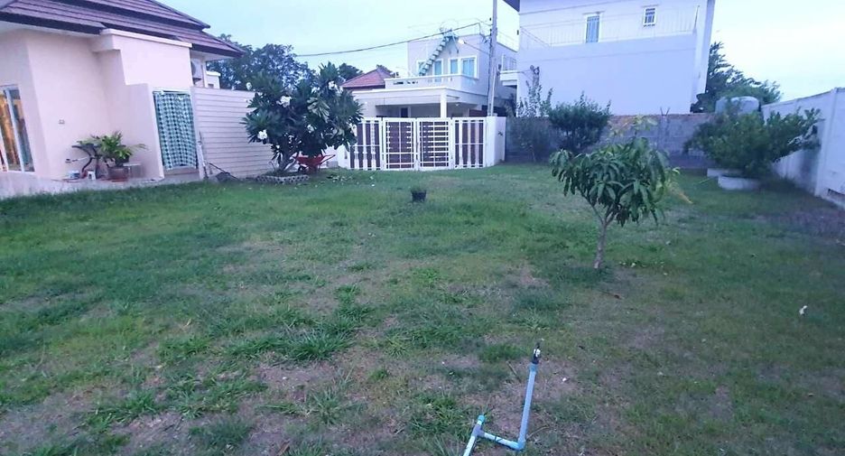 For sale 3 bedrooms villa in Mueang Samut Prakan, Samut Prakan