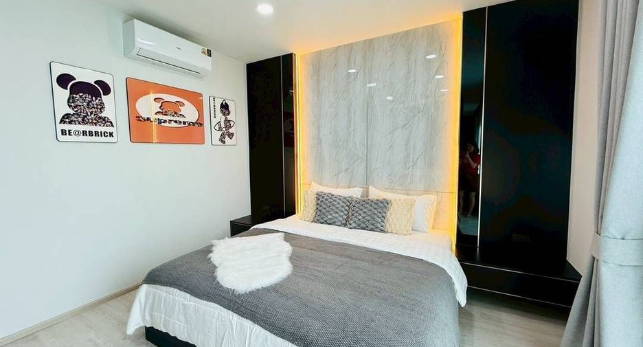 For rent 5 bedrooms villa in Bang Lamung, Chonburi