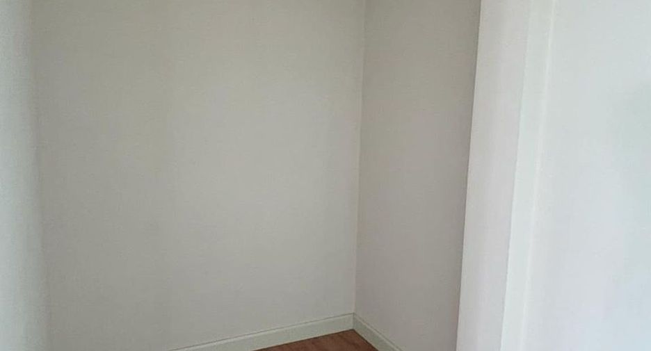 For sale 3 bedrooms house in Phasi Charoen, Bangkok