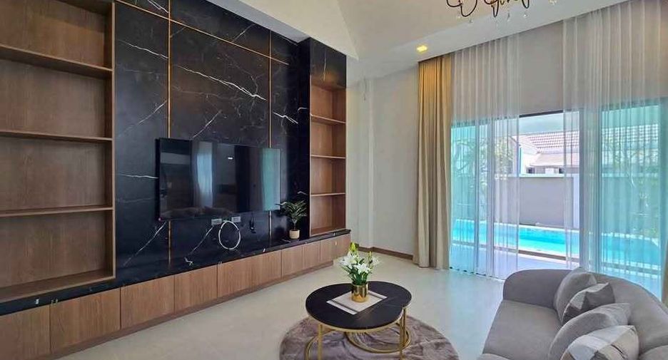 À vendre 3 chambres villa à Bang Lamung, Chonburi