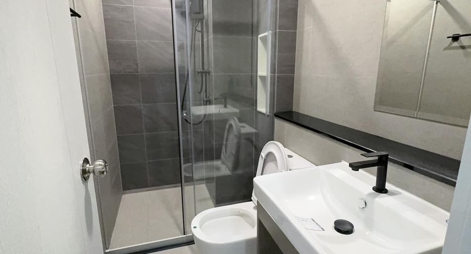 For rent 2 bedrooms condo in Chom Thong, Bangkok