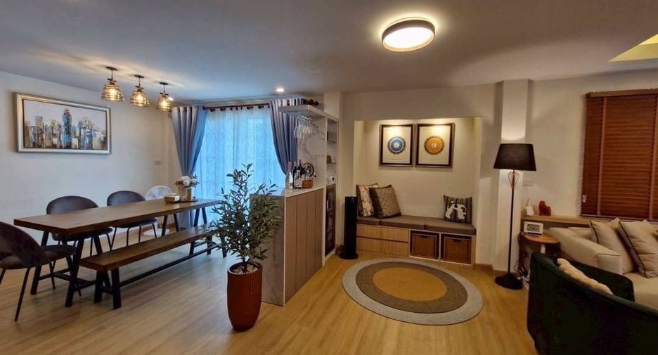 À vendre 2 chambres maison à Min Buri, Bangkok