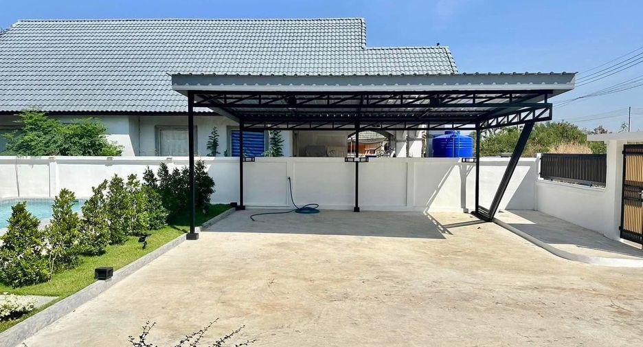 Villa en venta de 5 habitaciones en Bang Lamung, Chonburi