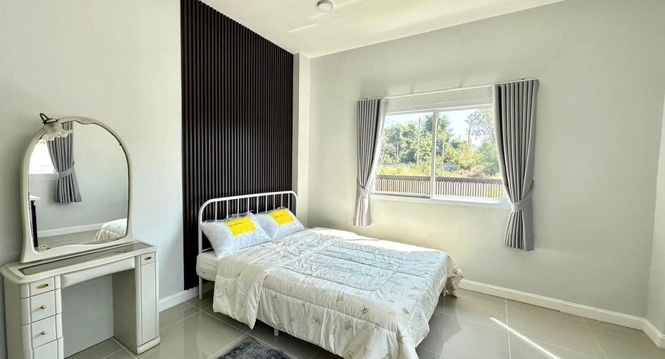 Villa en venta de 5 habitaciones en Bang Lamung, Chonburi