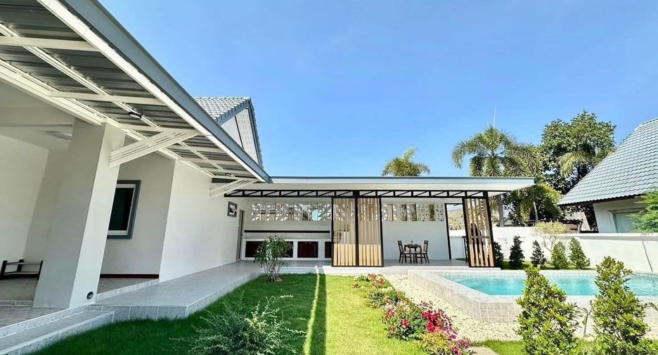 Villa en venta de 5 habitaciones en Bang Lamung, Chonburi