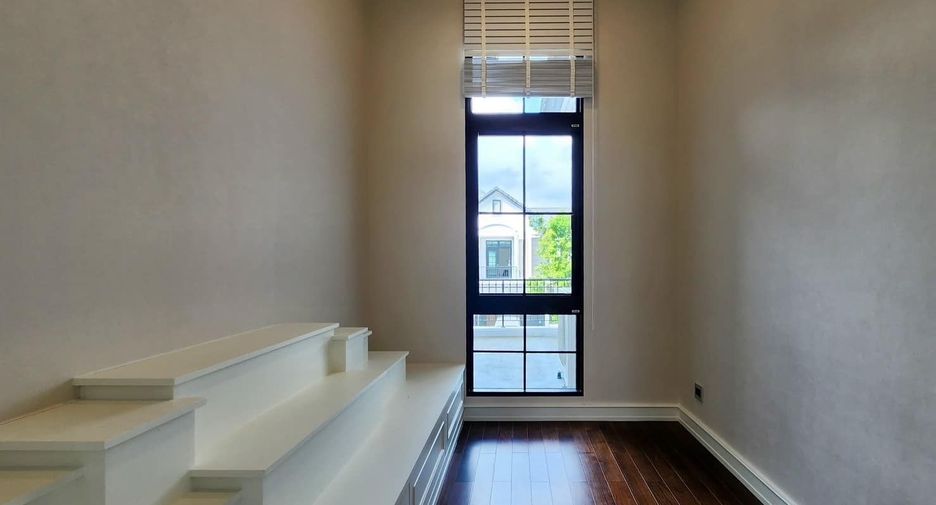For sale and for rent 4 bedrooms house in Prawet, Bangkok