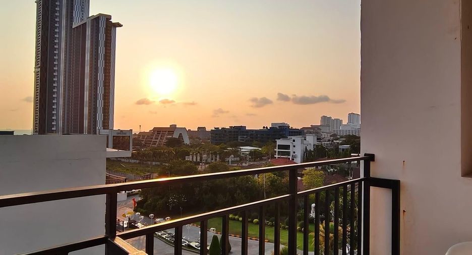 For rent 2 bedrooms condo in Bang Lamung, Chonburi