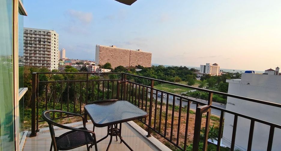 For rent 2 bedrooms condo in Bang Lamung, Chonburi