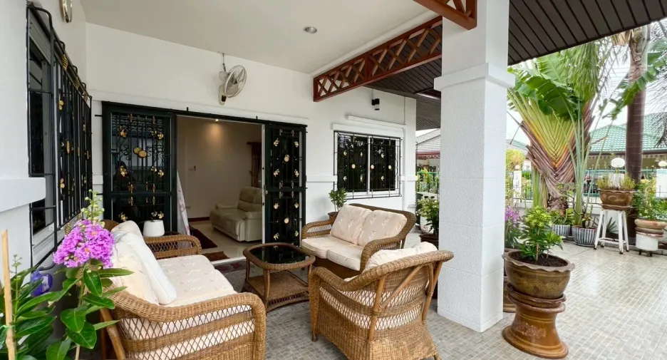 For sale and for rent 3 bedrooms house in Bang Lamung, Chonburi