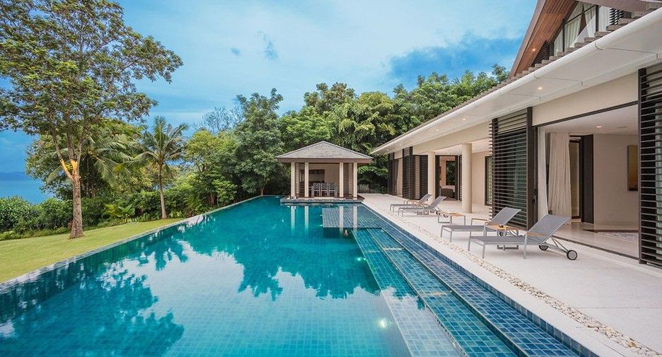 For sale 4 bedrooms villa in Thalang, Phuket