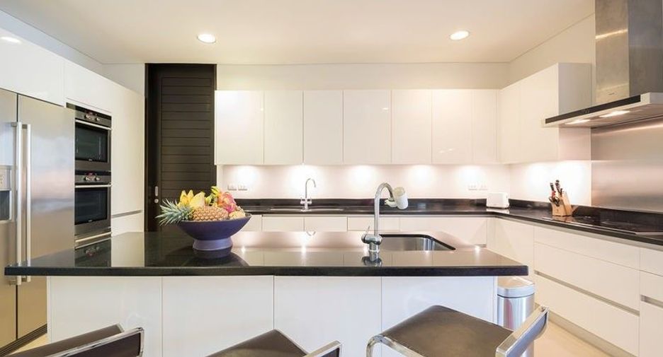 For sale 4 bedrooms villa in Thalang, Phuket