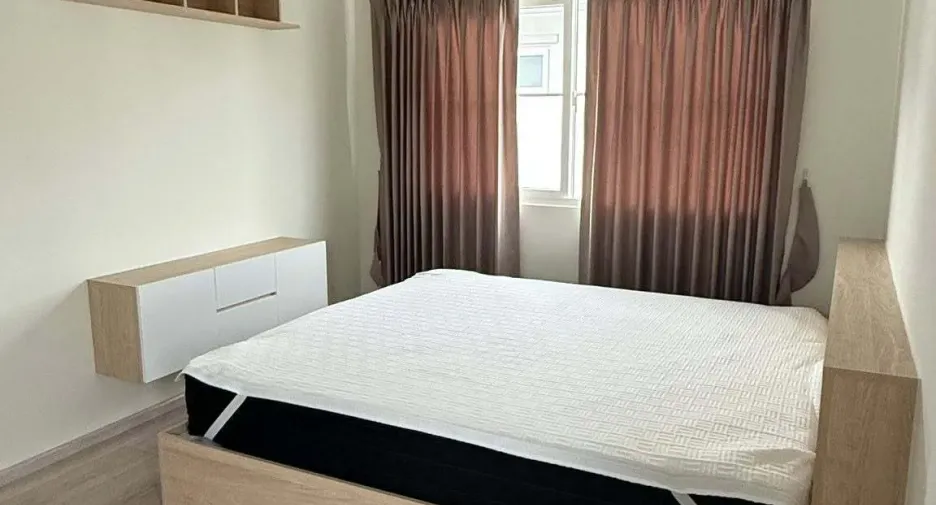 Haus zur Miete mit 4 Zimmer in Bang Phli, Samut Prakan