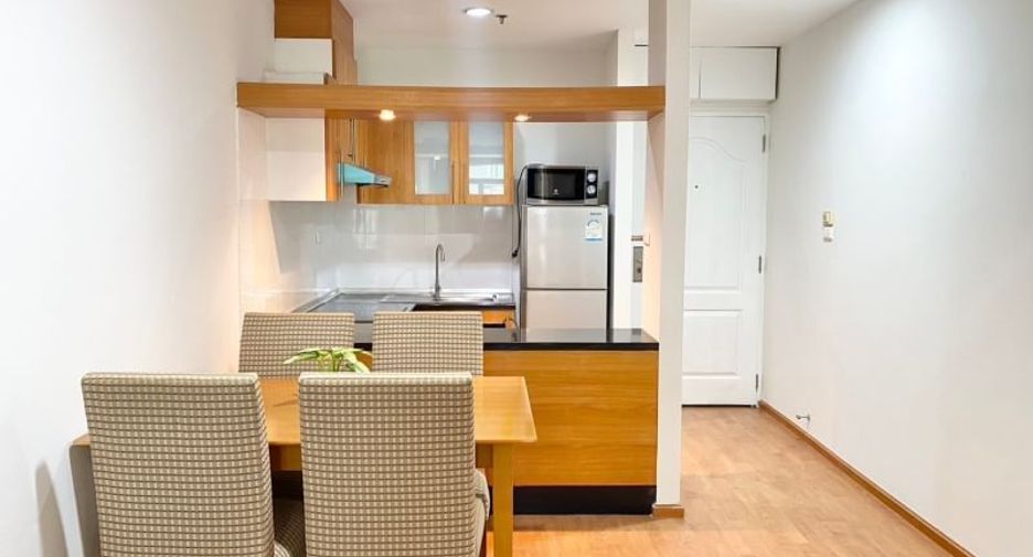 For rent 1 bed condo in Khlong Toei, Bangkok