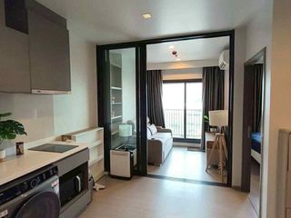À louer 1 chambre condo à Huai Khwang, Bangkok