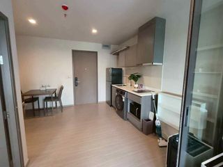 À louer 1 chambre condo à Huai Khwang, Bangkok
