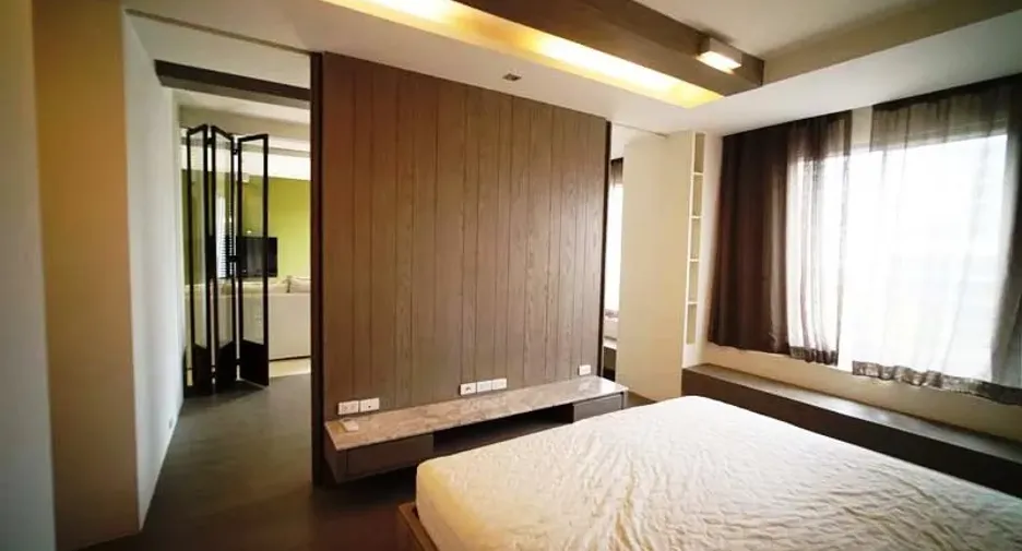 For rent 1 bed condo in Watthana, Bangkok