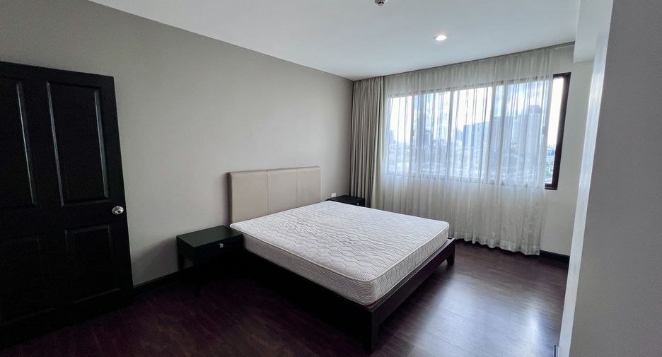 ให้เช่า 3 ห้องนอน คอนโด ใน วัฒนา, กรุงเทพฯ