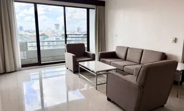 À louer 3 chambres condo à Watthana, Bangkok
