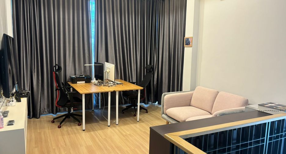À vendre et à louer 3 chambres maison à Bang Lamung, Chonburi