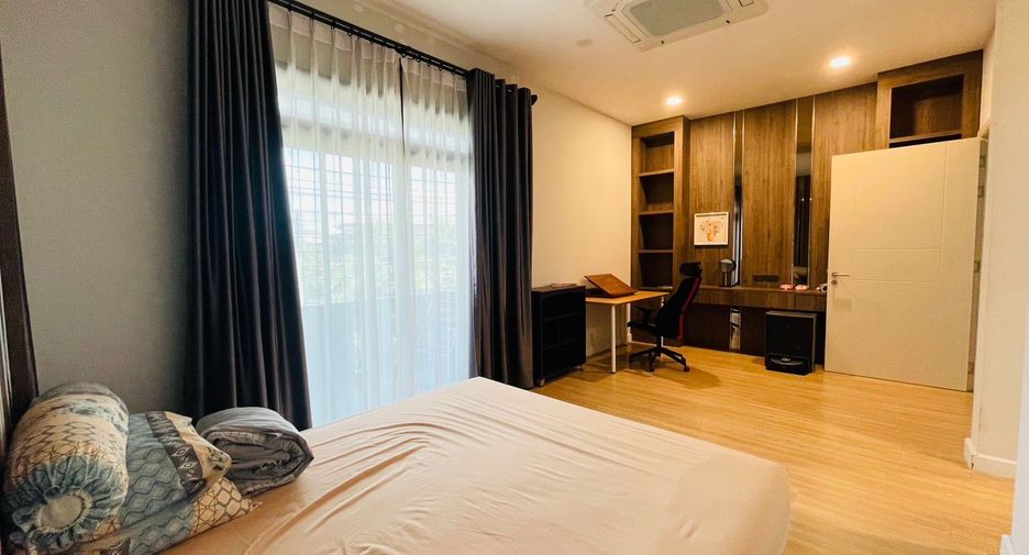 À vendre et à louer 3 chambres maison à Bang Lamung, Chonburi