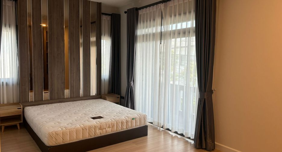 À vendre et à louer 3 chambres maison à Bang Lamung, Chonburi