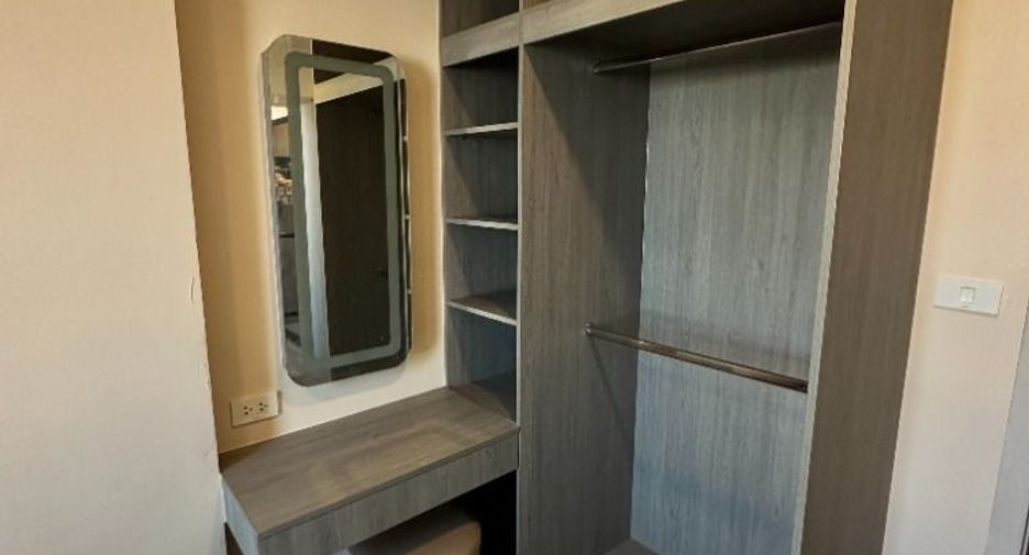 For rent 1 bed condo in Phra Khanong, Bangkok