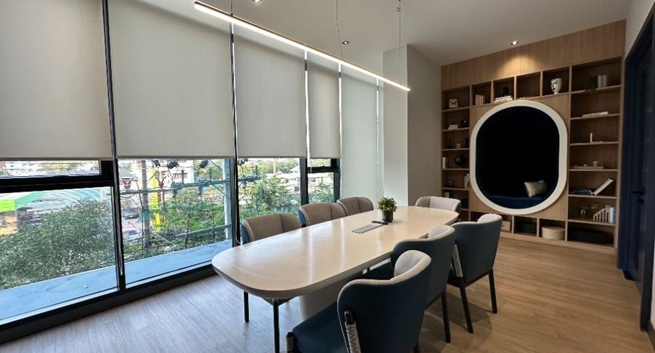 For rent 1 bed condo in Phra Khanong, Bangkok