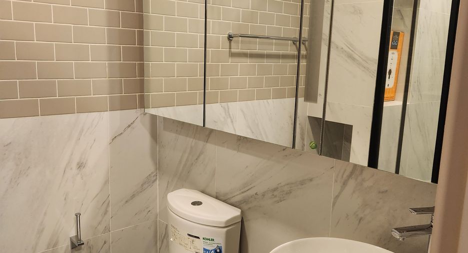 For rent 1 bed condo in Ratchathewi, Bangkok