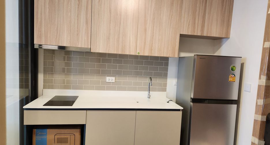 For rent 1 bed condo in Ratchathewi, Bangkok