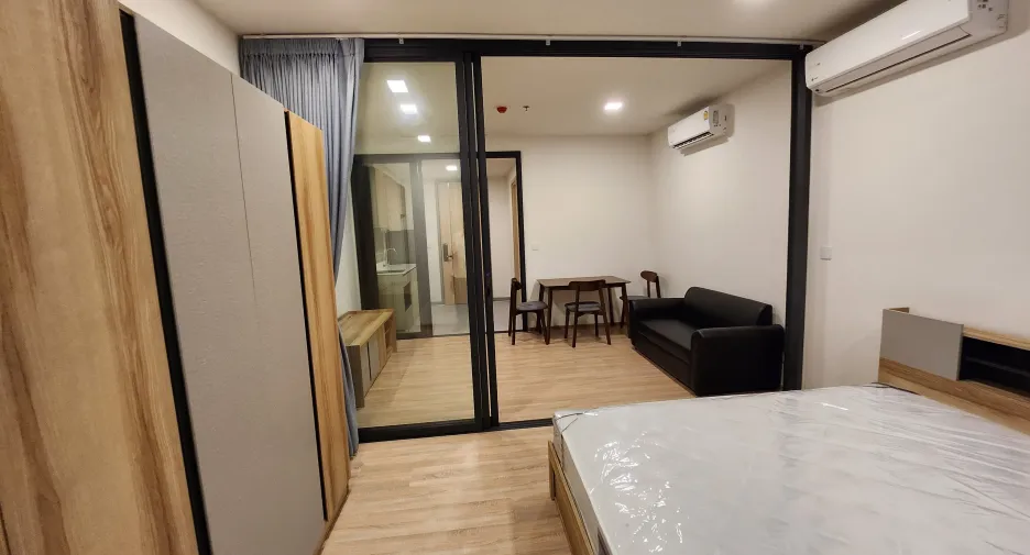 For rent 1 bed condo in Ratchathewi, Bangkok