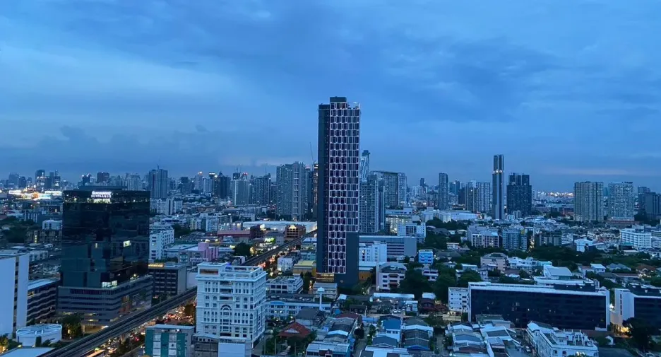 For rent 1 bed condo in Phra Khanong, Bangkok
