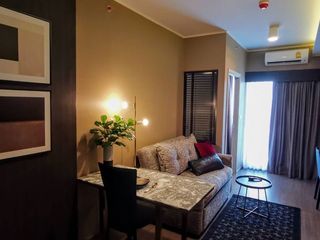 À louer 1 chambre condo à Phra Khanong, Bangkok