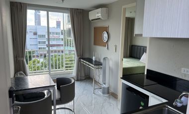 À vendre 1 chambre condo à Watthana, Bangkok
