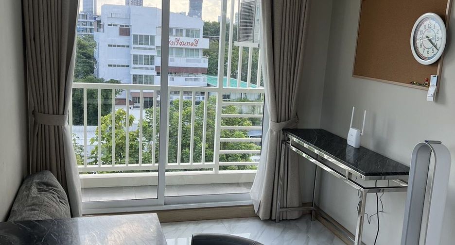 À vendre 1 chambre condo à Watthana, Bangkok